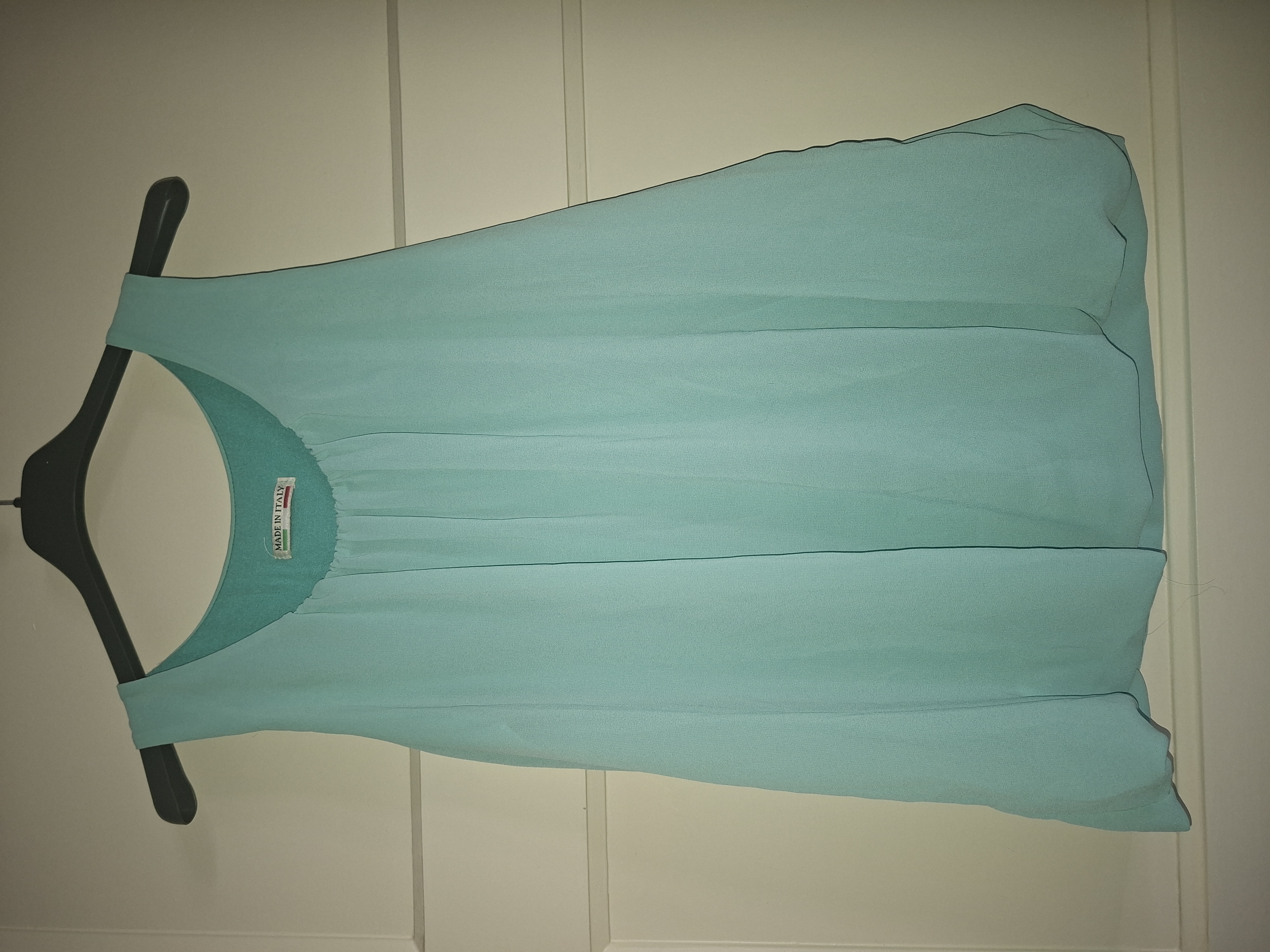 Italiaanse mintgroene dubbellaagse top maat M