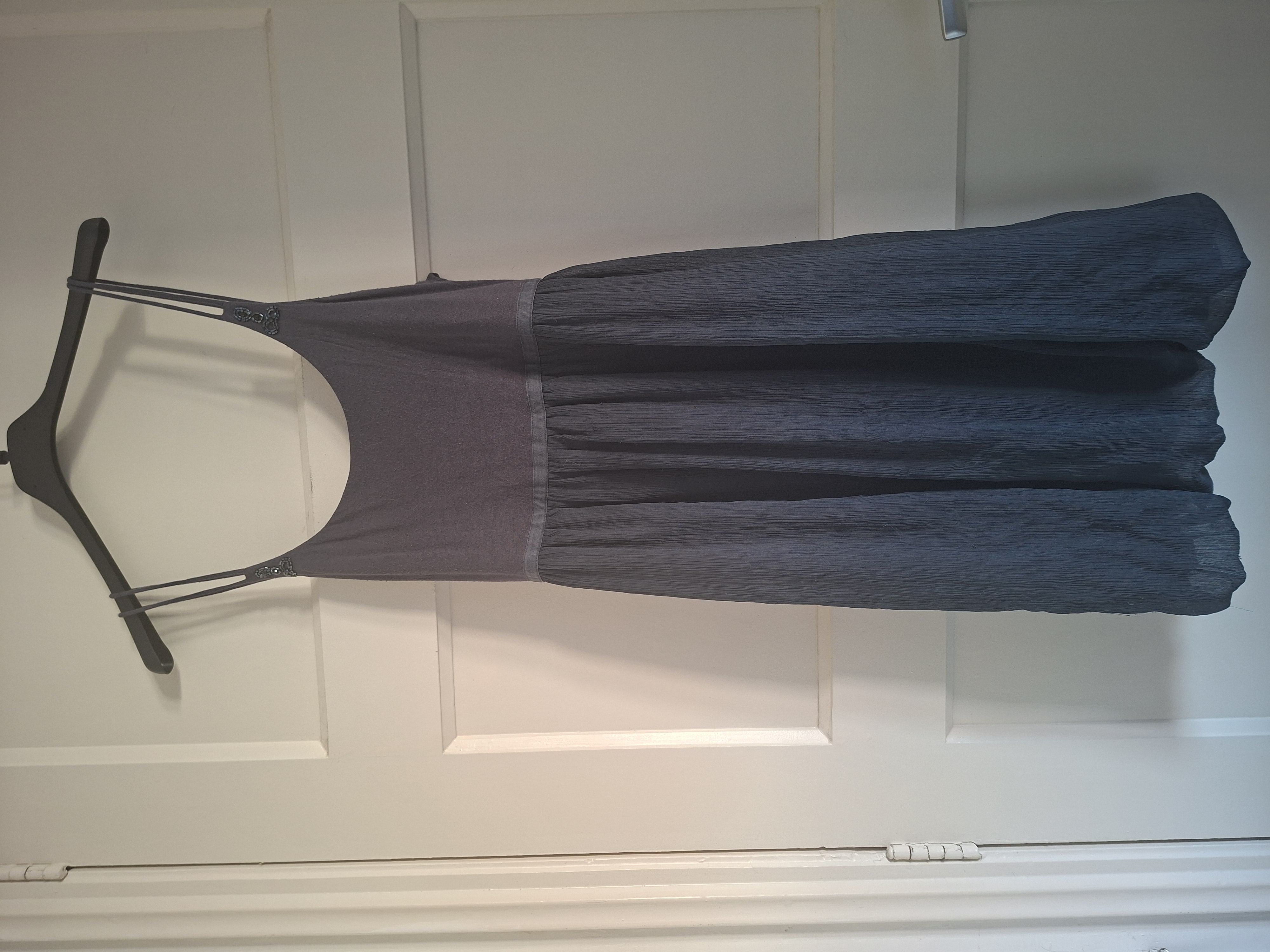 Donkergrijs zomerjurkje maat M