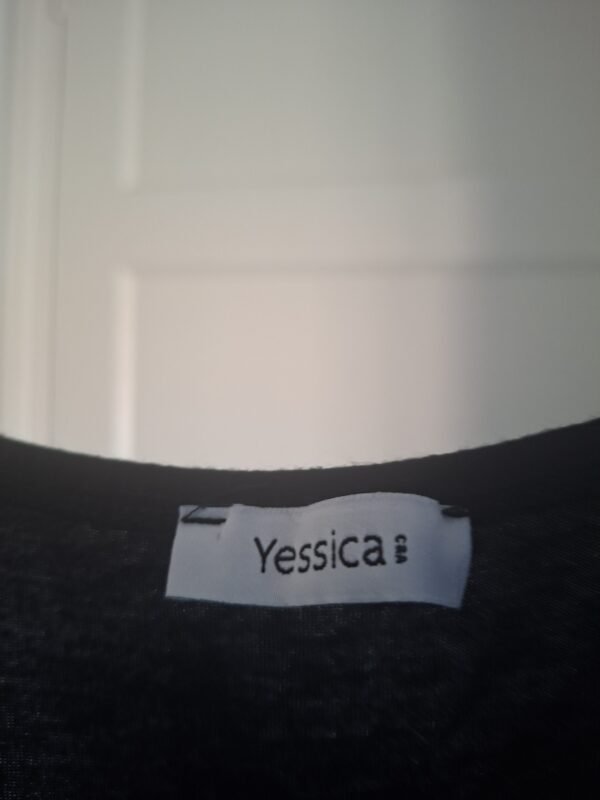 Yessica zwart minijurkje met houten kralen maat M