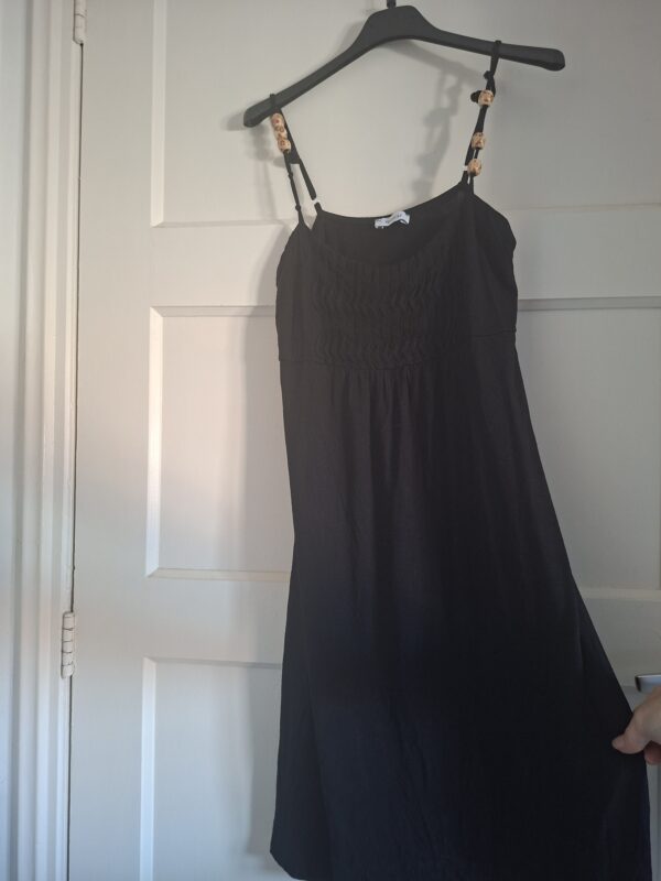 Yessica zwart minijurkje met houten kralen maat M