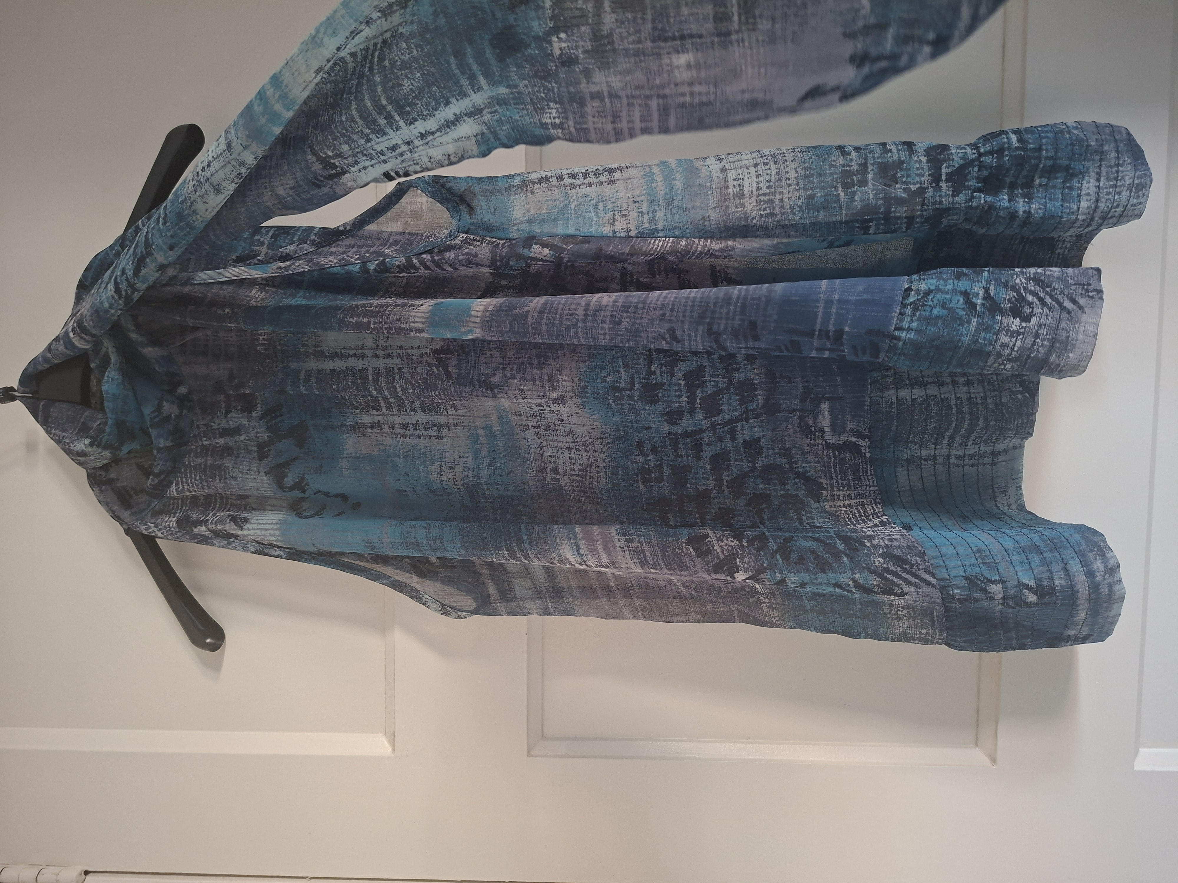 WE feestelijke haltertop met sjaalkraag maat M