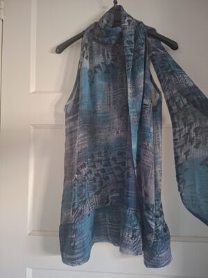 WE feestelijke haltertop met sjaalkraag maat M