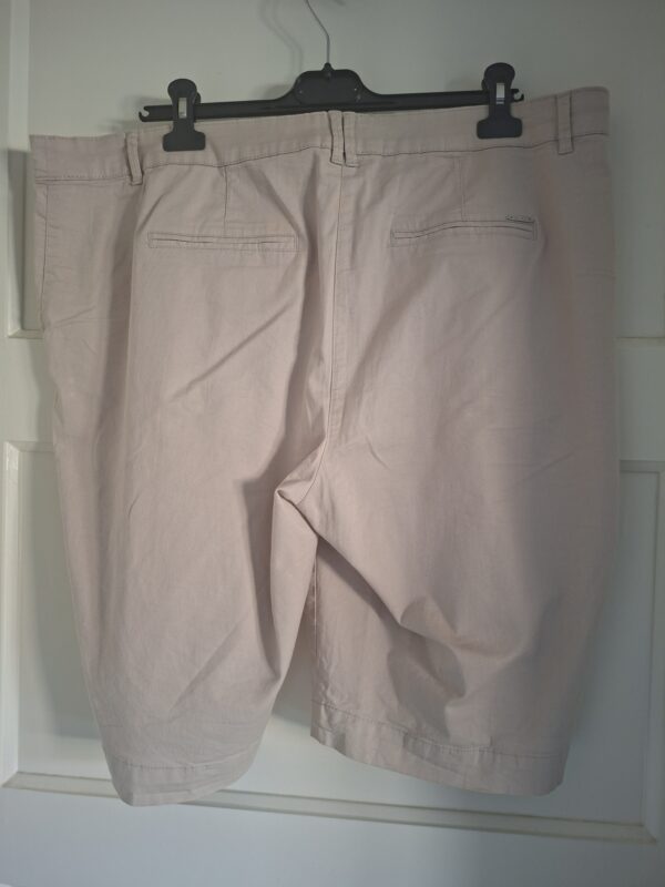 C&A (Canda) Korte broek Lichtroze/Beige Maat 48