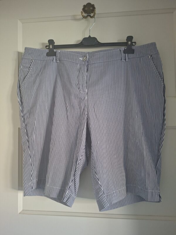 C&A (Canda) Korte broek Gestreepte Blauw/Wit Maat 50