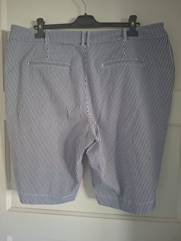 C&A (Canda) Korte broek Gestreepte Blauw/Wit Maat 50
