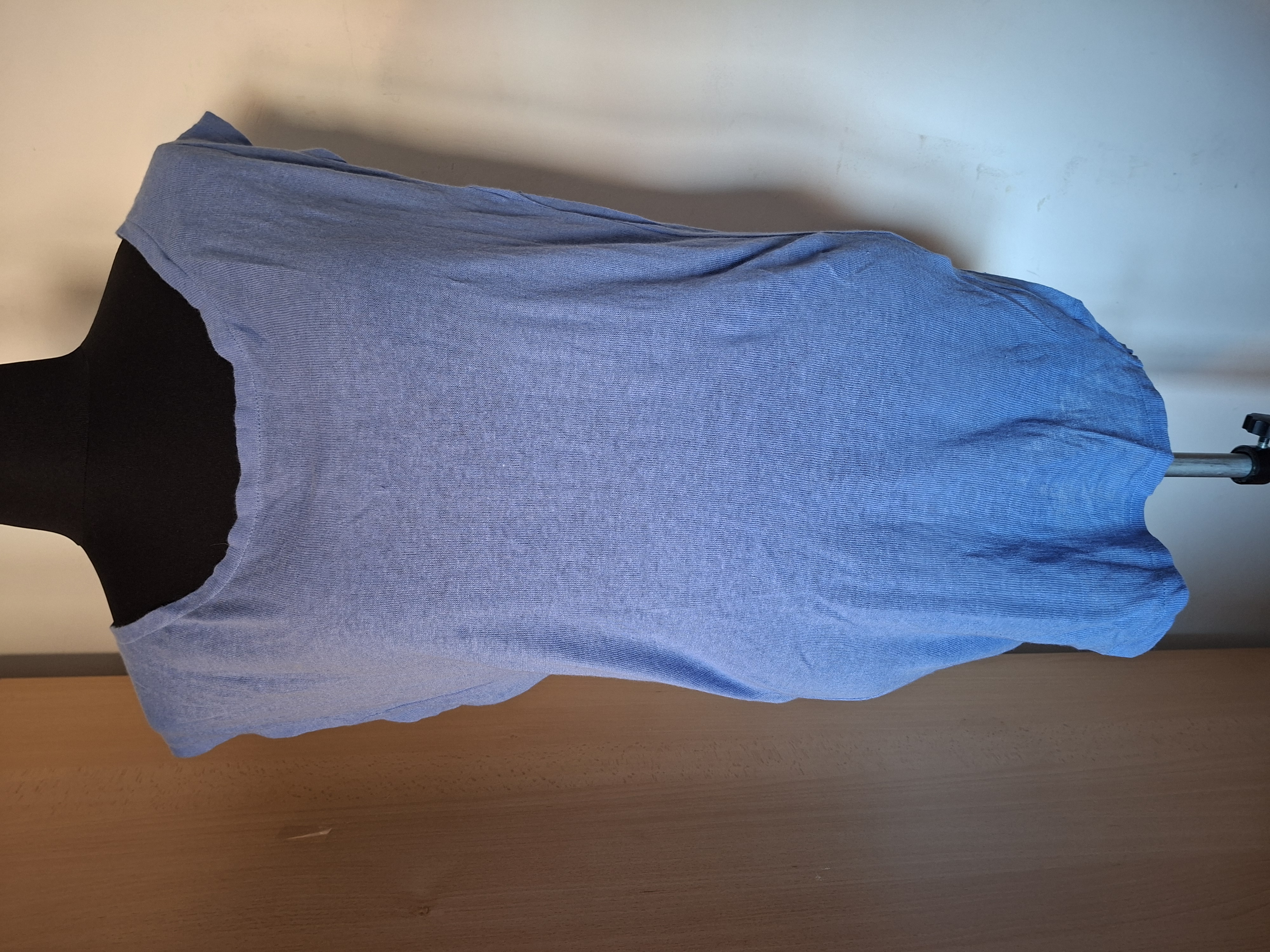 Won Hundred mouwloos vest blauw met knopen achterzijde maat S