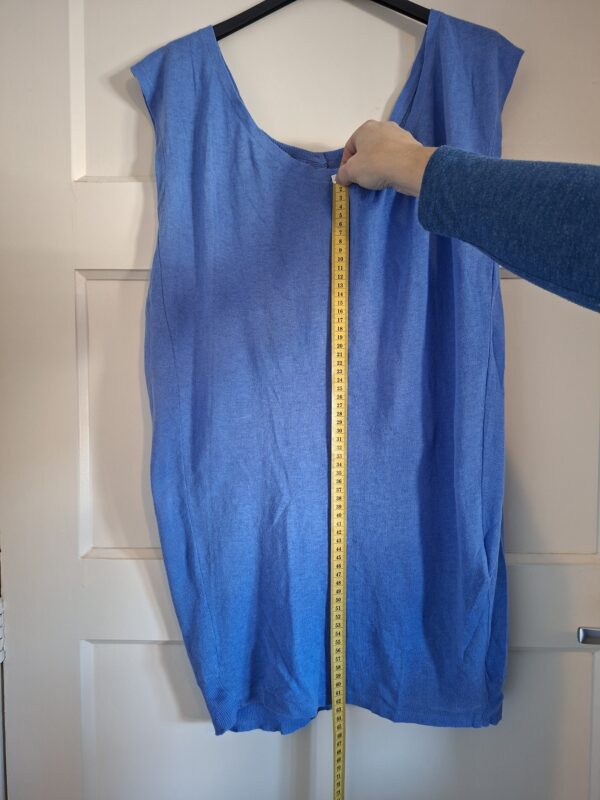 Won Hundred mouwloos vest blauw met knopen achterzijde maat S