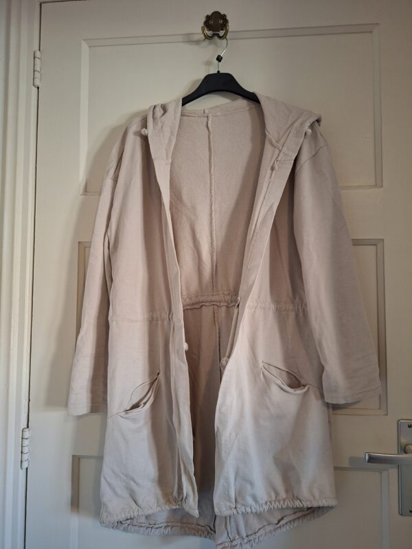 Vest ecru maat S/M