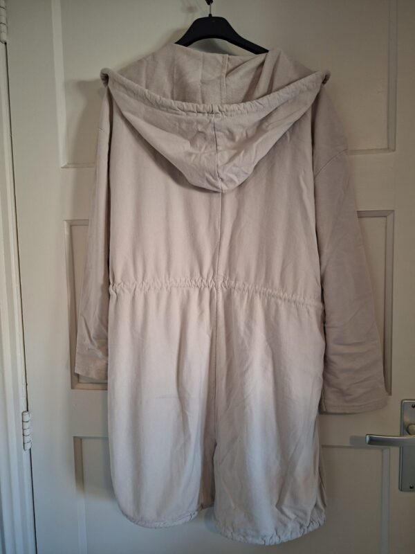 Vest ecru maat S/M