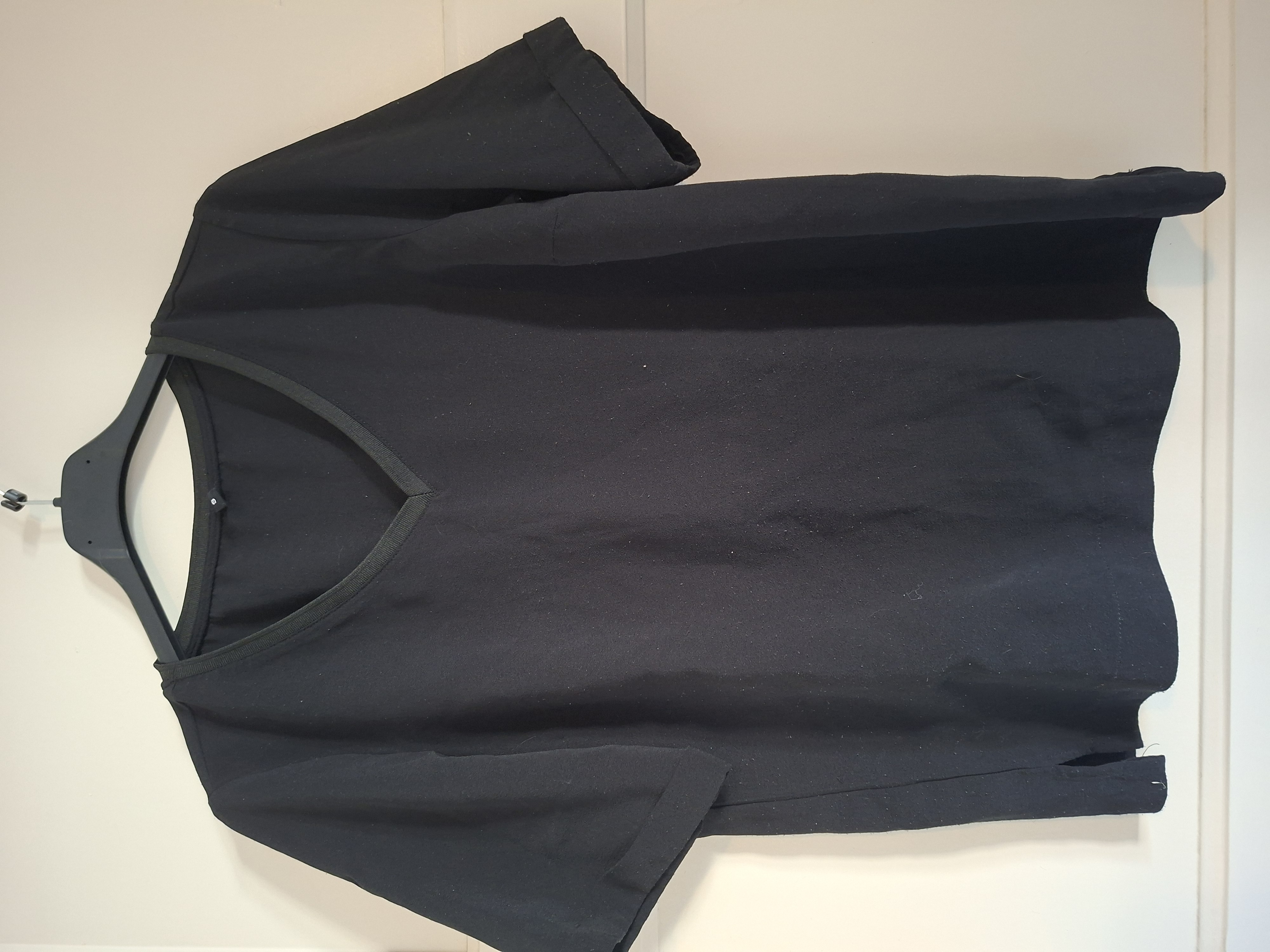 HEMA T-shirt Blouse Zwart Maat S