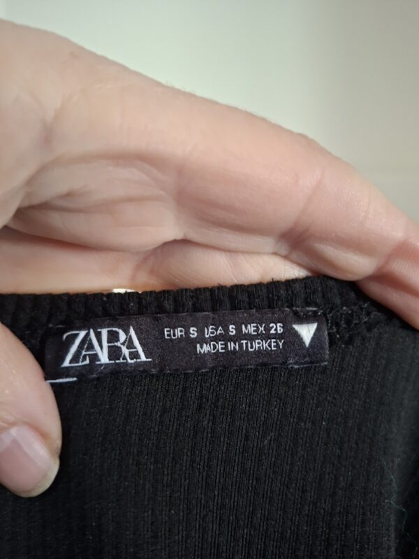 ZARA Kledingpakket 2 Crop Tops Zwart Maat S