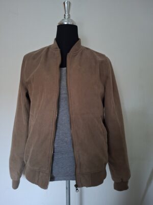 20260307_113908 Primark Bomberjack Suède-look Bruin Maat M (Opknapper)