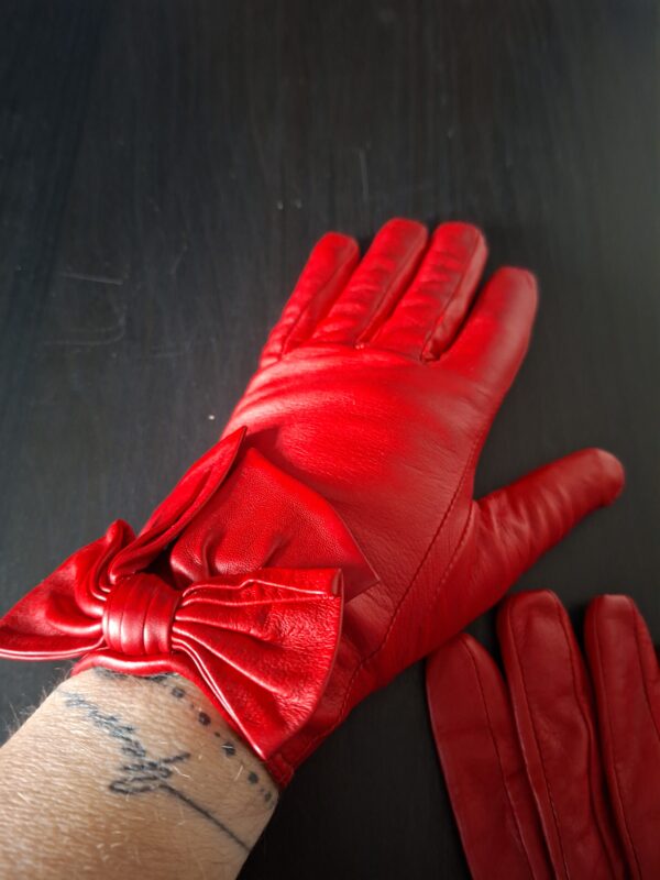 Leren handschoenen rood met strik maat XS/S