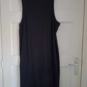 ADPT. jurk zwart mouwloos maat S/M