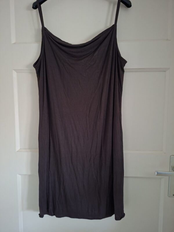 Onderjurk / zomerjurk aubergine waterval-hals maat S/M