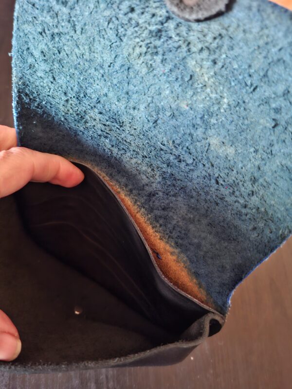 Leren riemtasje zwart blauw handgemaakt gesp-sluiting