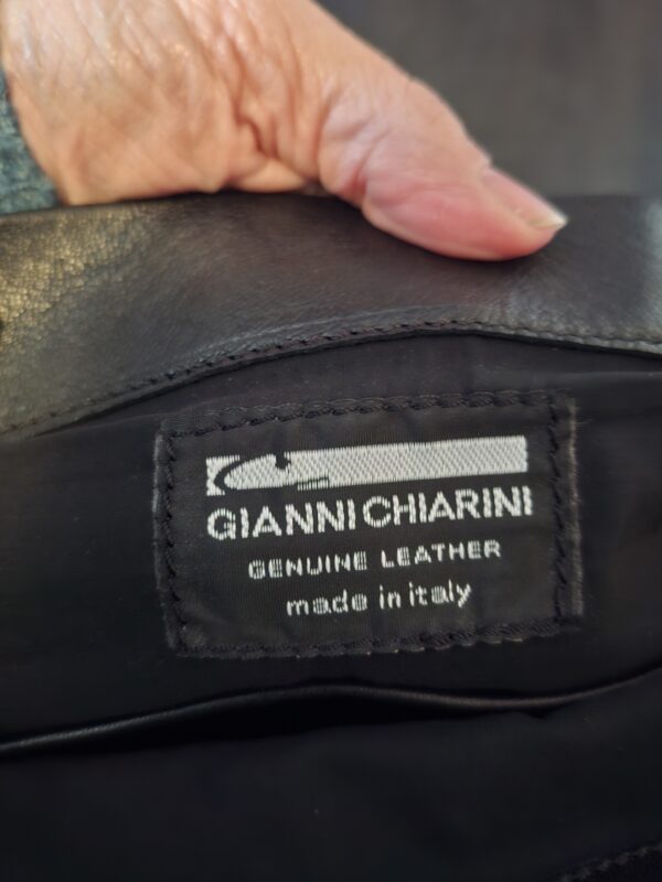 20260307_174428 Gianni Chiarini leren tas zwart washed Made in Italy