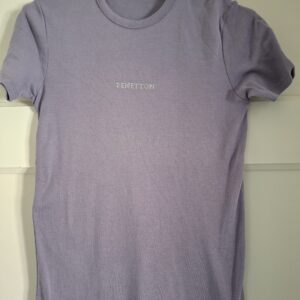 Benetton T-shirt lila/lavendel strass logo maat S