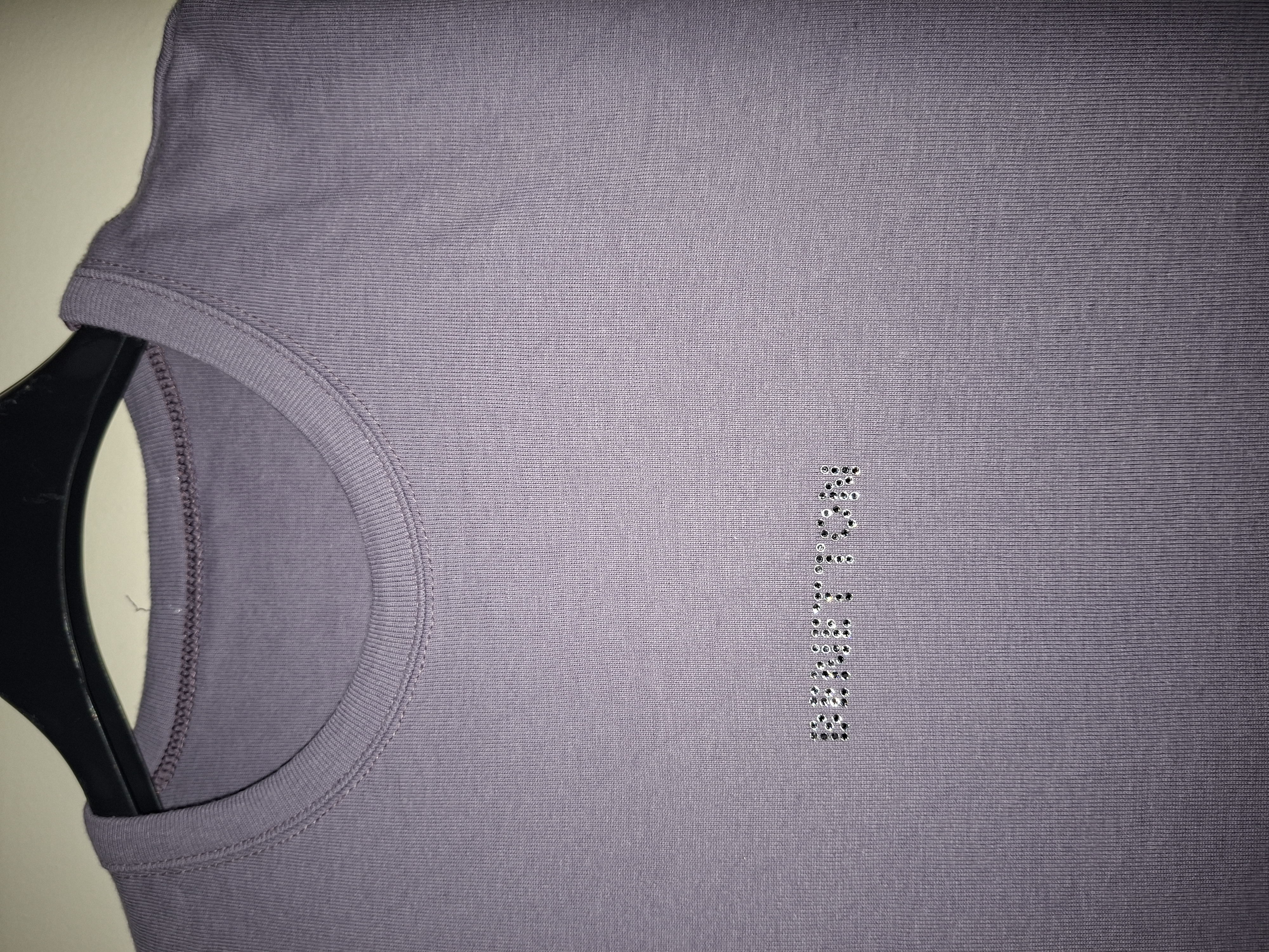 Benetton T-shirt lila/lavendel strass logo maat S