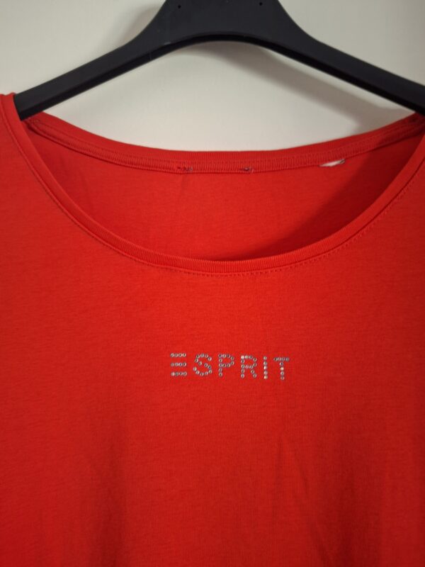 20260311_150053 Esprit T-shirt rood strass logo maat M