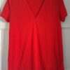 20260311_150847 Rood T-shirt dubbele V-hals maat S/M