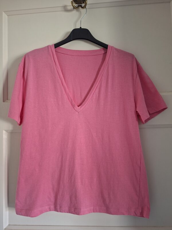 Roze T-shirt diepe V-hals maat S/M