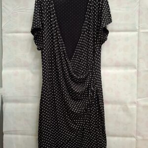 Miss Etam wikkel-stijl jurk - Zwart met witte stippen - Maat XXL