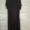 20260314_131917 Miss Etam wikkel-stijl jurk - Zwart met witte stippen - Maat XXL