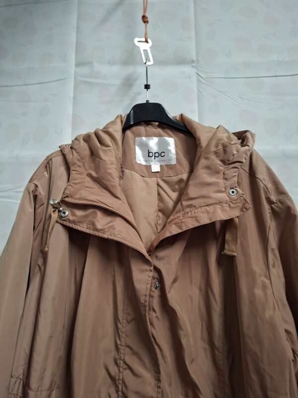 BPC Bonprix Collection parka / zomerjas - Lichtbruin/camel - Maat 52
