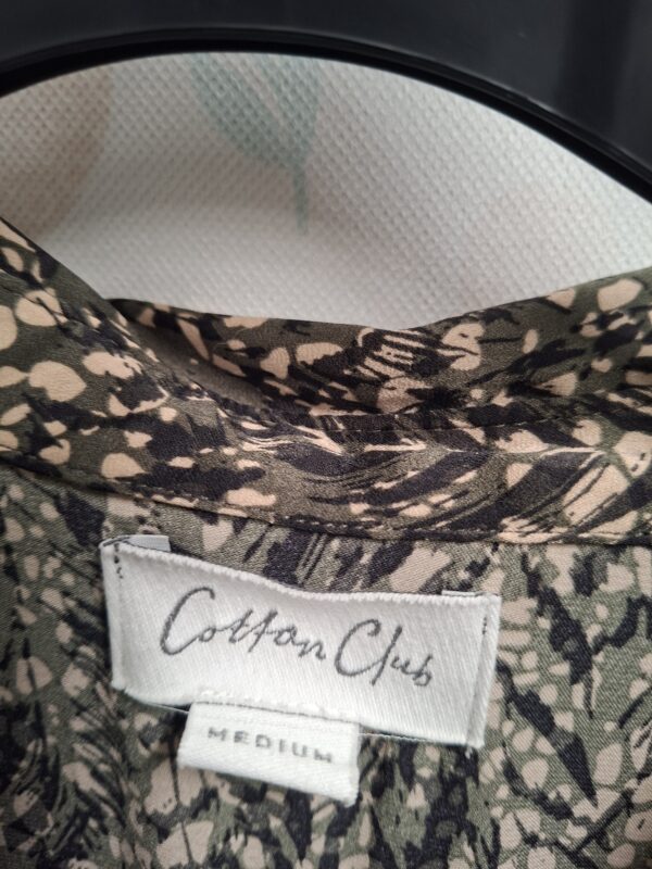 20260318_115713 Cotton Club Satin Jules Dress Groen/Zwart/Beige M