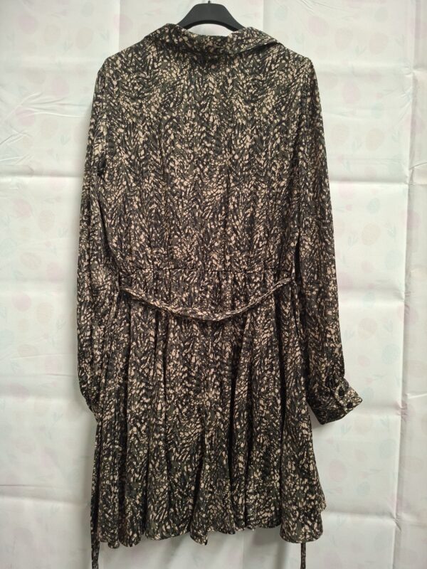 20260318_115748_001 Cotton Club Satin Jules Dress Groen/Zwart/Beige M