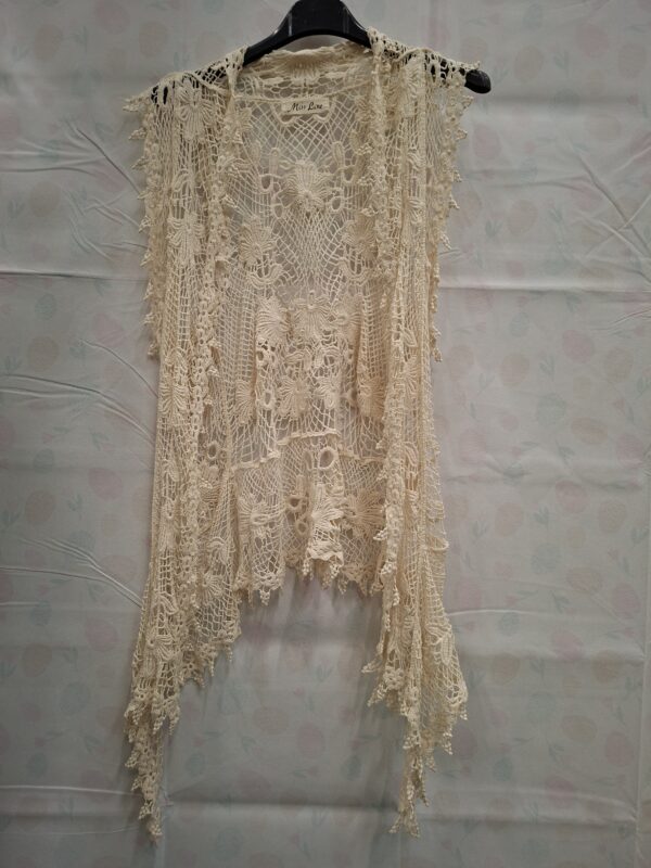 Miss Line Haakwerk Kant Vest Ecru/Crème — Boho Chique