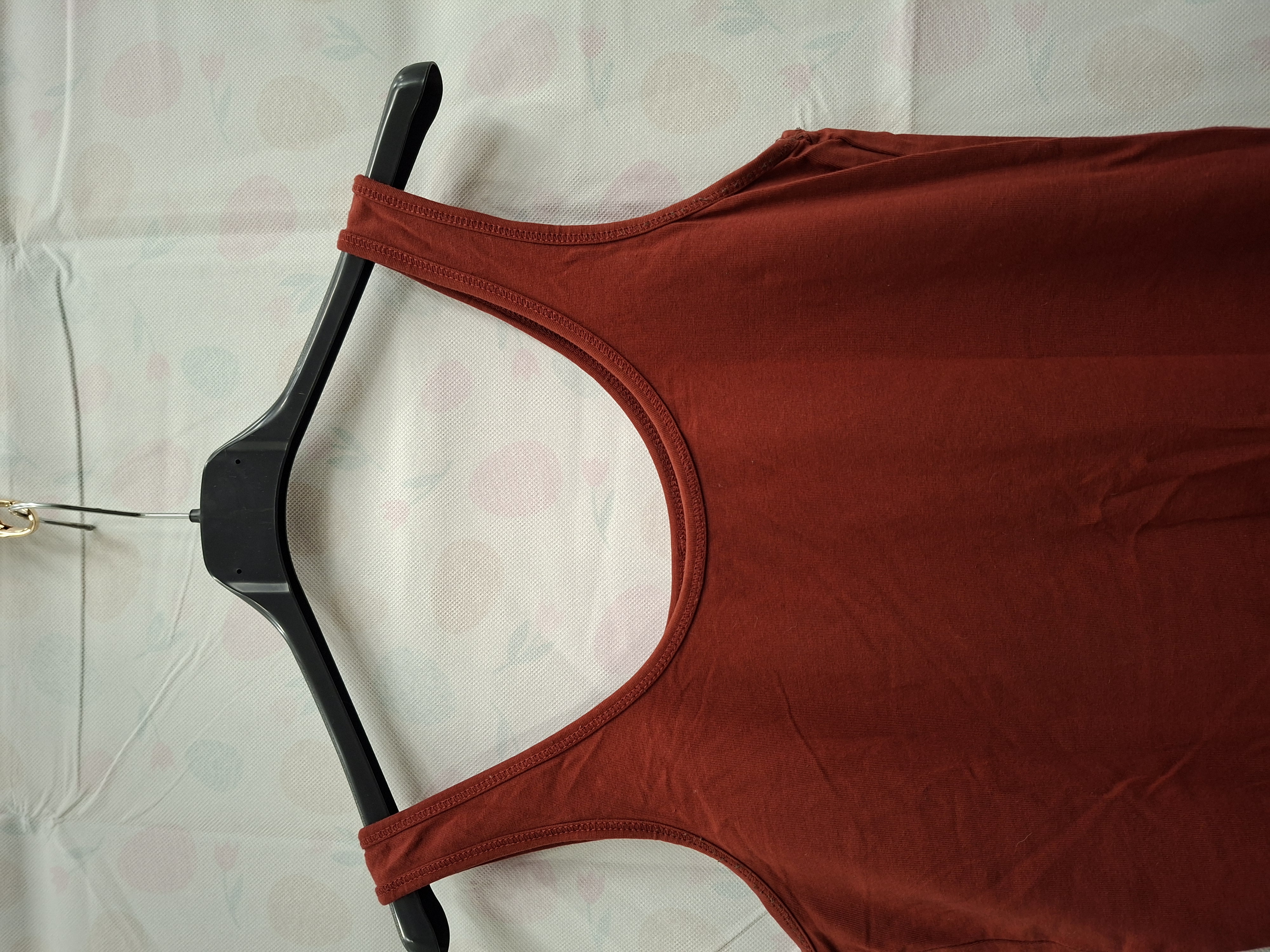 Only Mouwloos Topje "Only Because It's A Passion" Roestbruin S