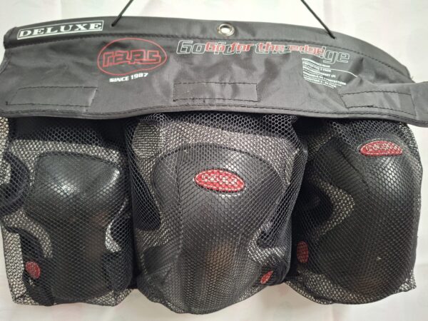 20260319_120731 Raps Deluxe beschermset skaten knie elleboog pols