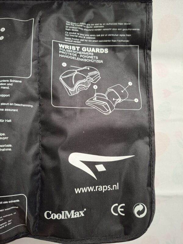 20260319_120757 Raps Deluxe beschermset skaten knie elleboog pols