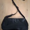 20260319_123024 Bibiche schoudertas - Zwart nepleer - 27×15 cm