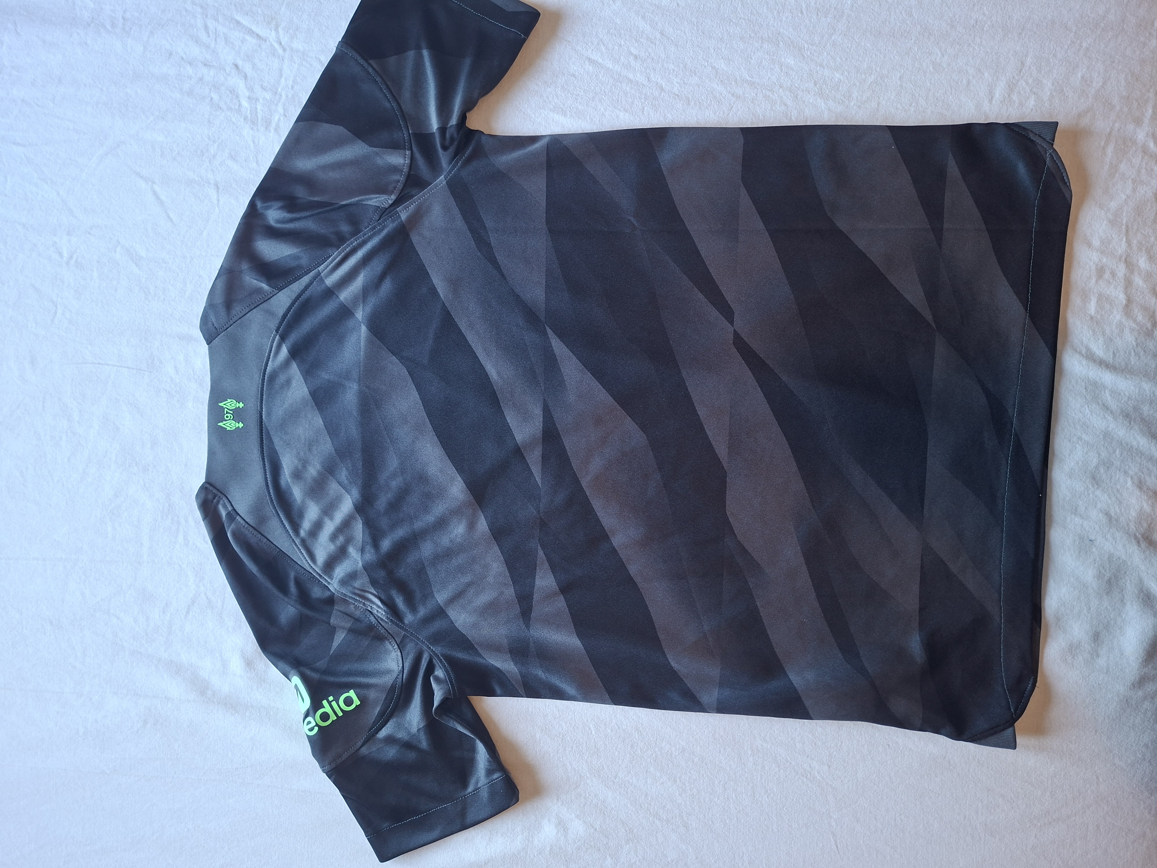 Nike Liverpool FC keepersshirt 2023/24 maat 152