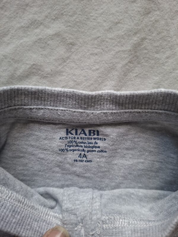 Kiabi longsleeve Henley shirt grijs maat 104