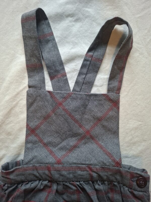 La Ormiga tuinbroekje met ruit en ruches grijs/rood maat 86/92