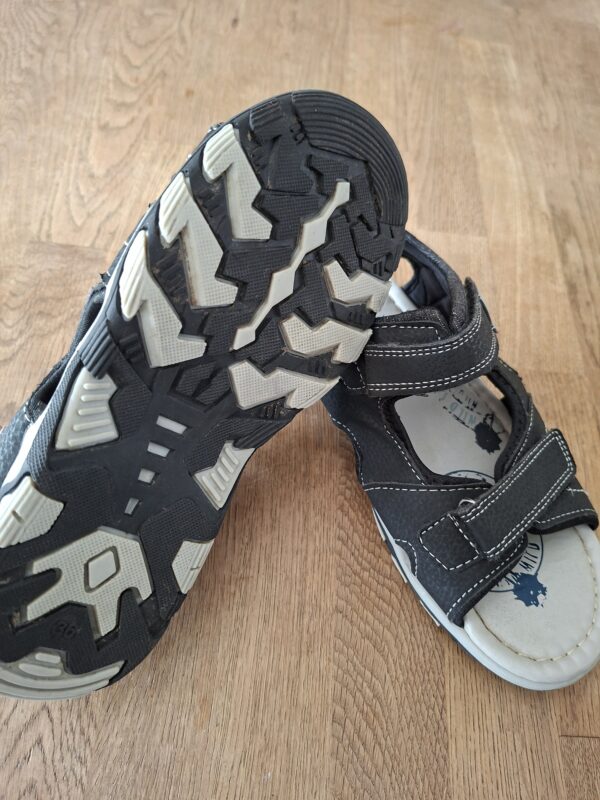 Arrested sandalen antraciet maat 36