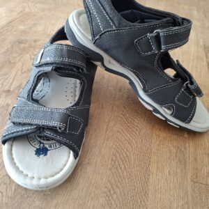 Arrested sandalen antraciet maat 36