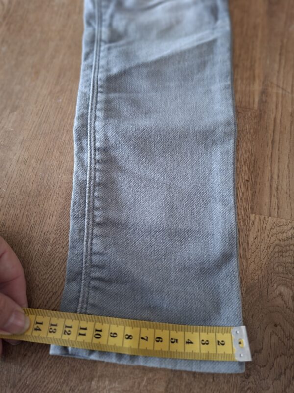 20260329_161027 H&M slim fit spijkerbroek lichtblauw