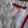 20260329_161950 Mexx vest wit met rode strepen en rits