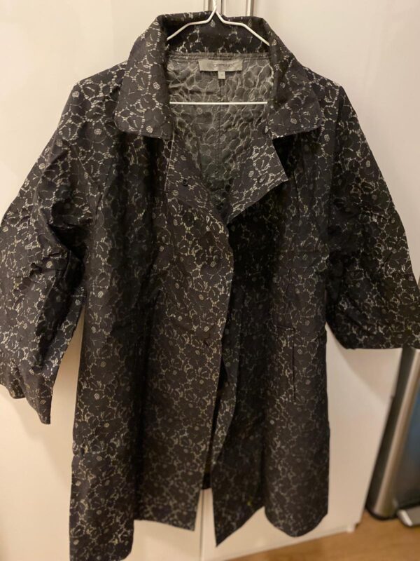 Sportmax regenjas zwart kanten print maat M + losse capuchon