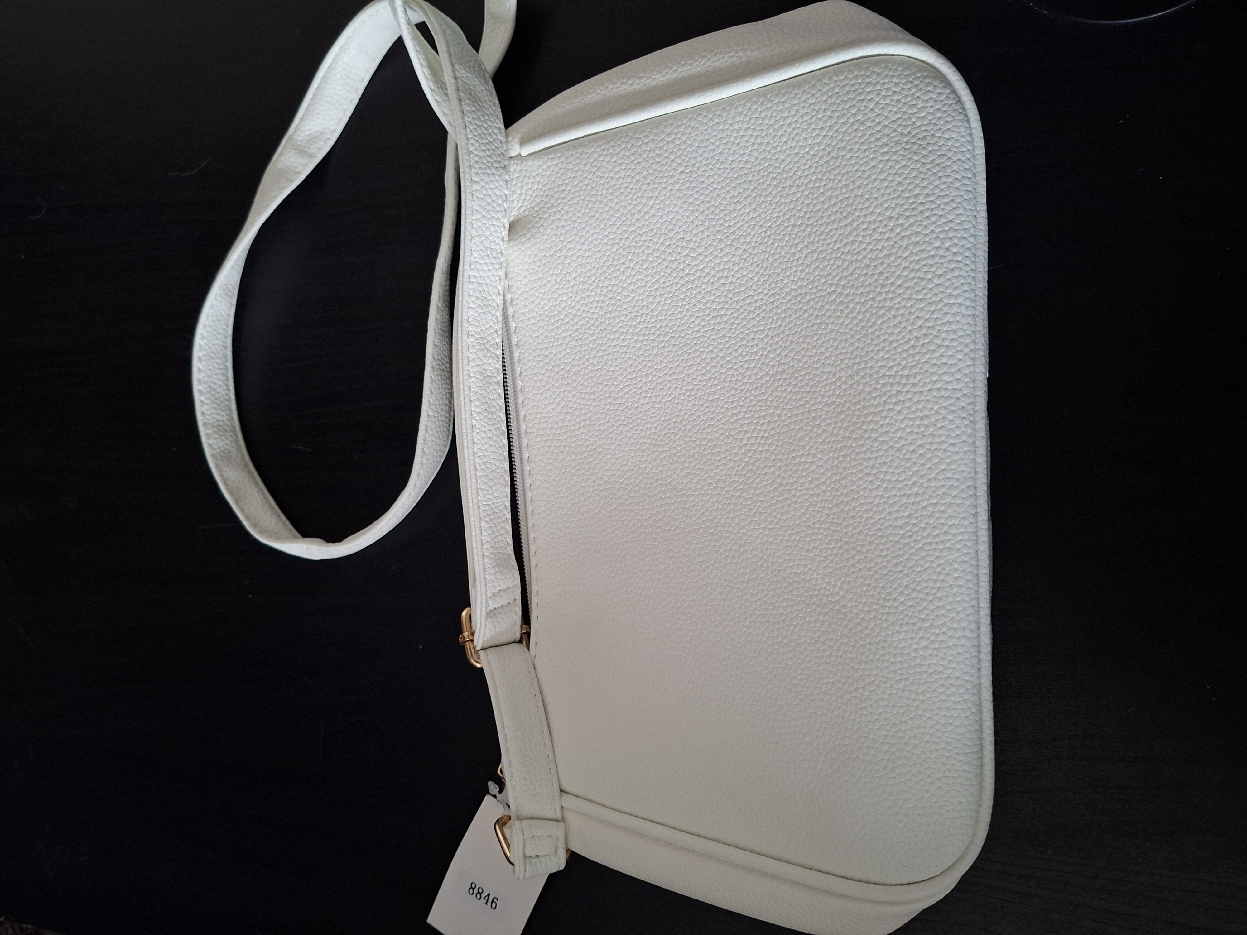 Schoudertas Baguette Wit met Goudkleurige Details