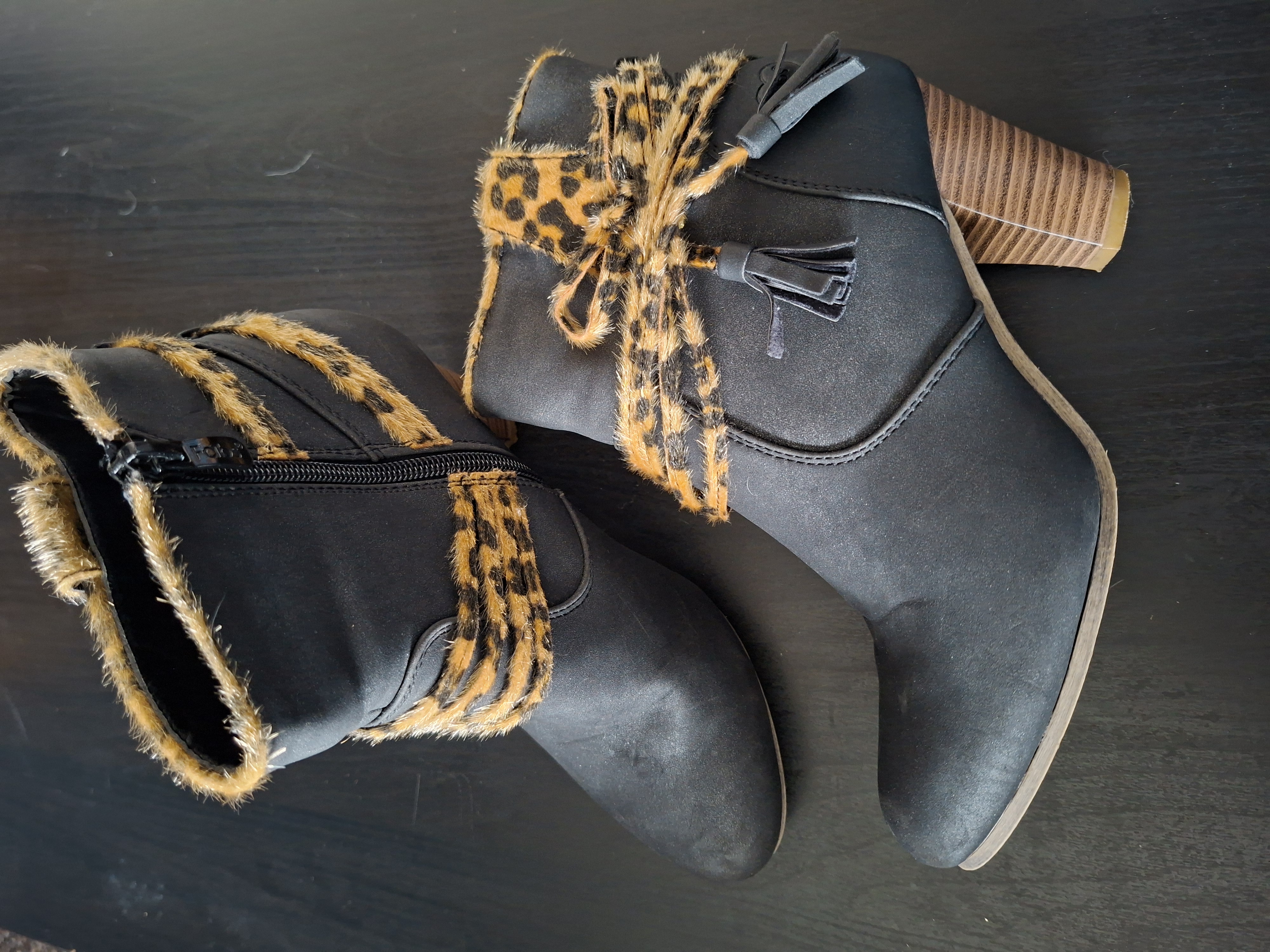 Fabs Enkellaarzen Luipaardprint Zwart Maat 36