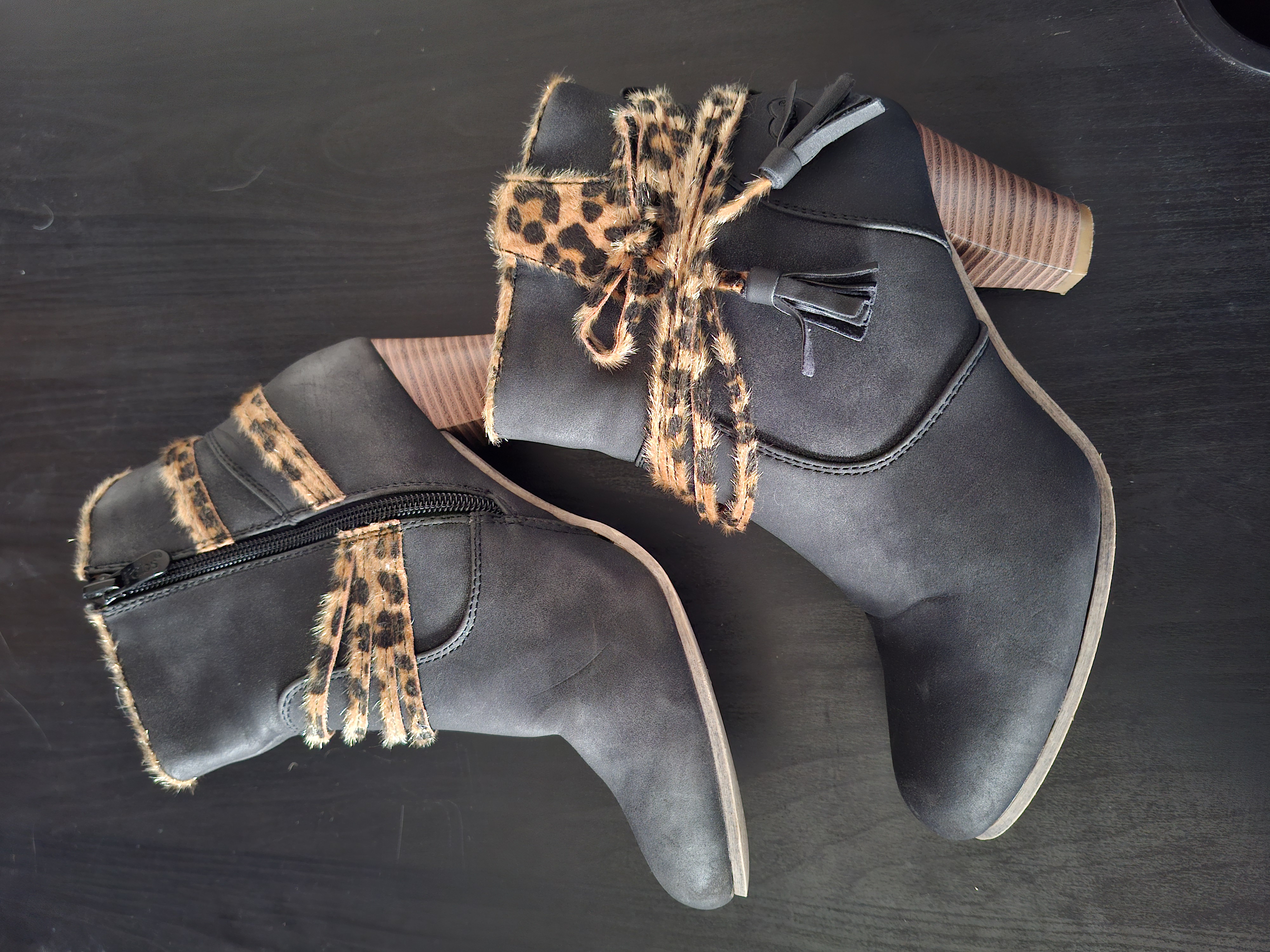 Fabs Enkellaarzen Luipaardprint Zwart Maat 36