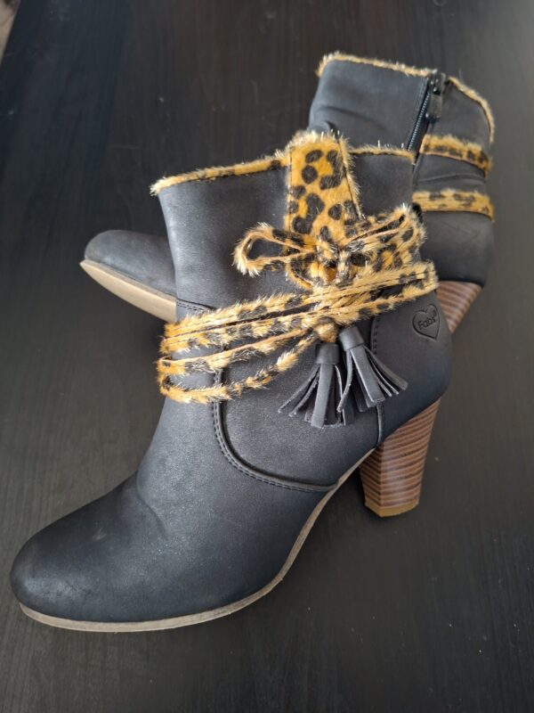 Fabs Enkellaarzen Luipaardprint Zwart Maat 36