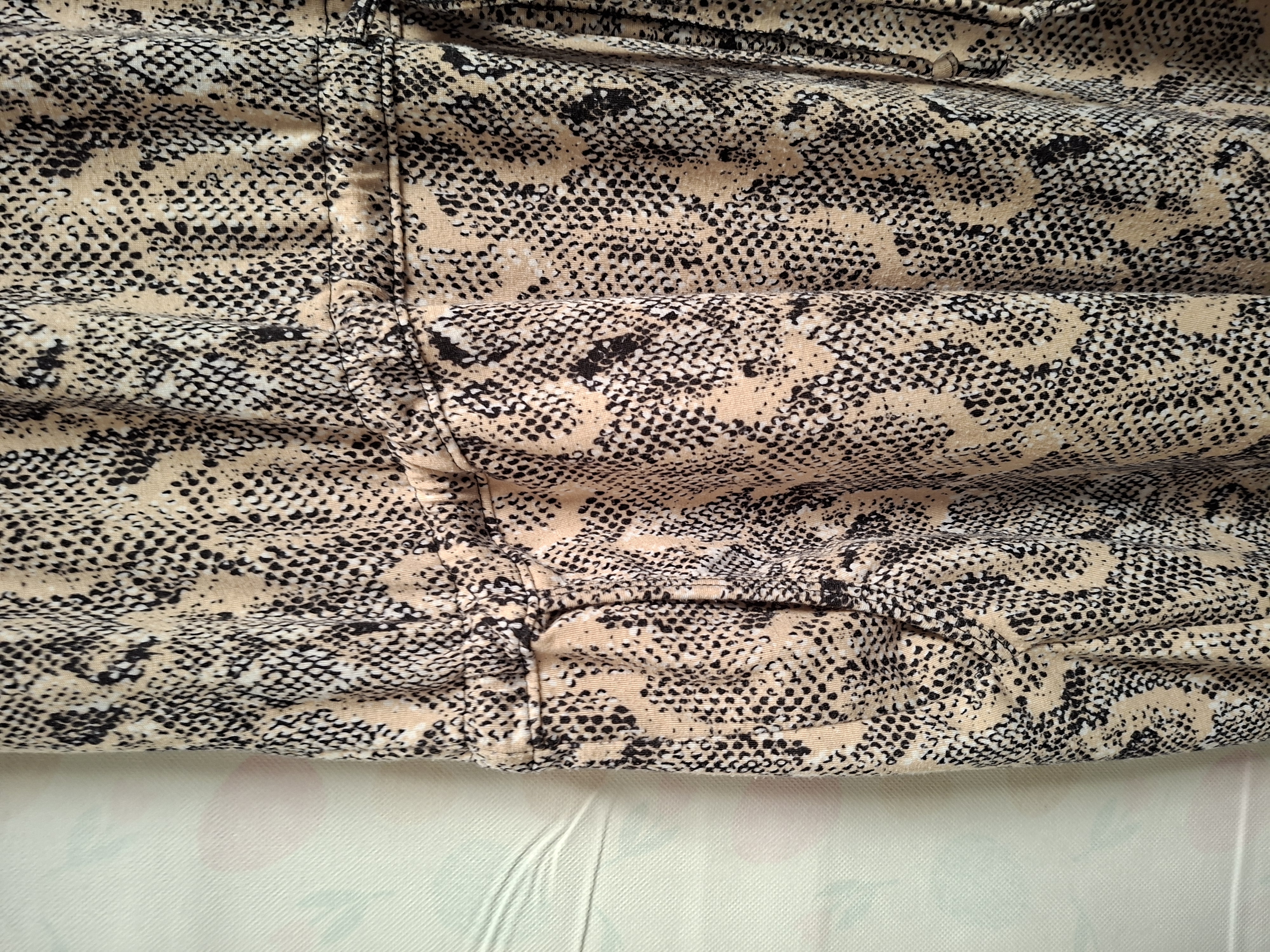 Zeeman jurk slangenprint beige/zwart maat 48