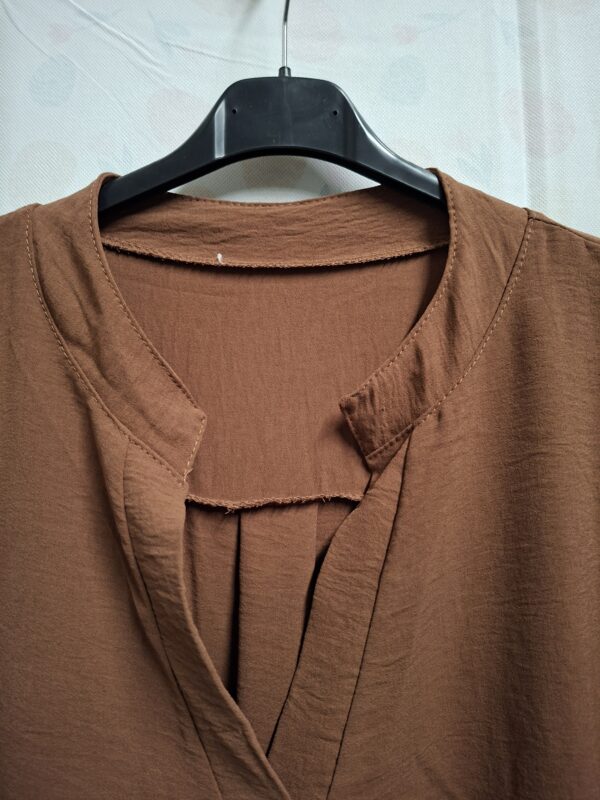 Italiaanse tuniek jurk bruin V-hals maat 46